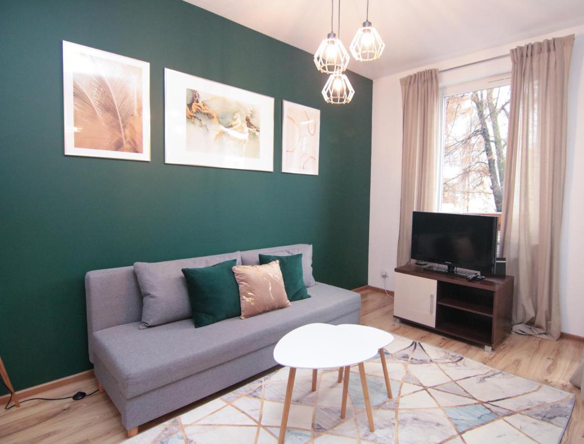 Dmk Green Apartment Near Warsaw-Modlin Airport Nowy Dwór Mazowiecki Exterior foto